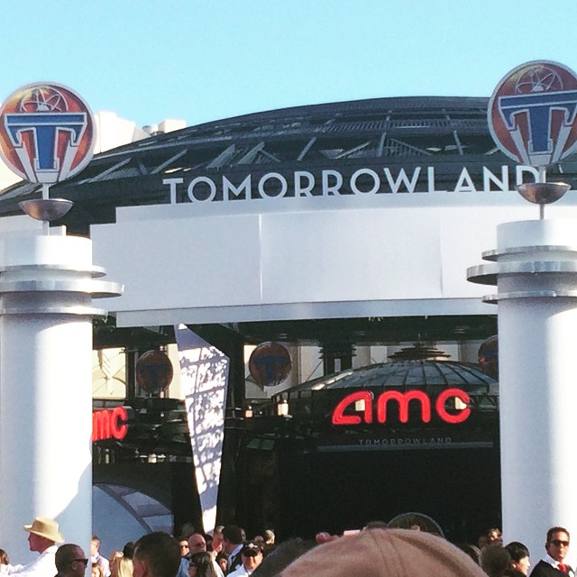 Tomorrowland movie premier at Downtown Disney. Photo by: Tami Benedict 