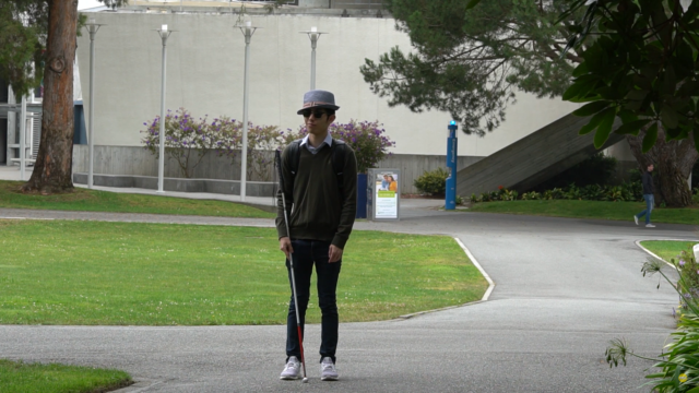 Vang stands outside San Francisco State Universitys quad. (David Sjostedt)