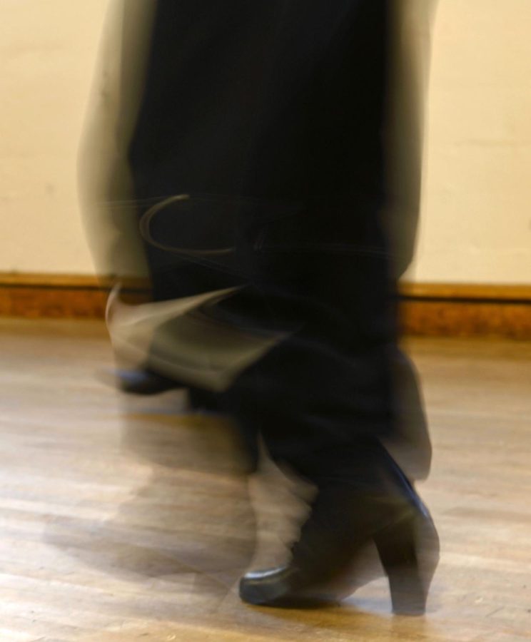 Daniella Shofani, 24, performs dance steps during a Mexican folkloriko dance class in the gymnasium at SF State in San Francisco, Calif., on Thursday, March 2, 2023. Mexican Folkloriko combines dance with history and culture. (Aaron Levy-Wolins / Xpress Magazine)