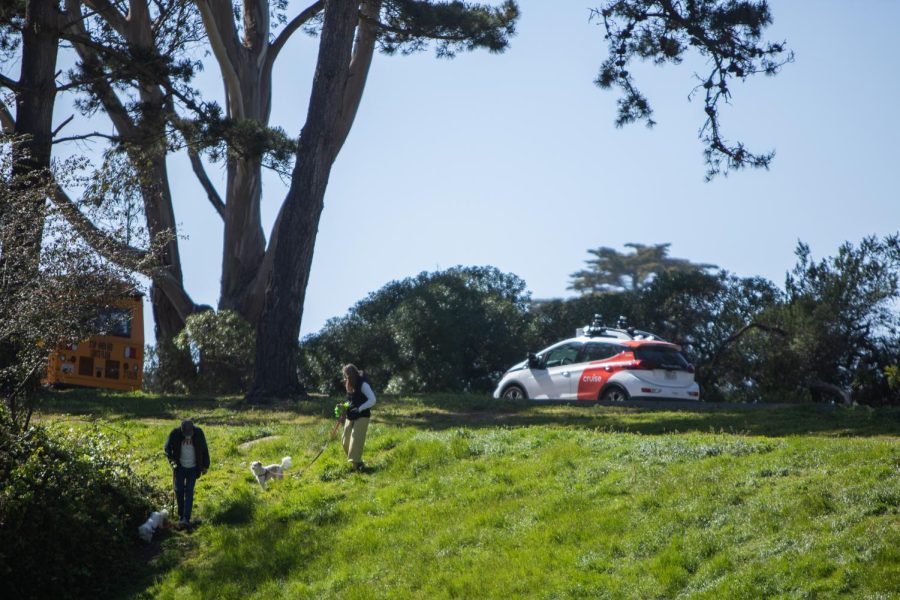 A Cruise vehicle driving through Golden Gate Park in San Francisco, California. The company is the only one that has approved by the CPUC for rides carrying passengers without a test driver . (Oliver Michelsen / Xpress Magazine)