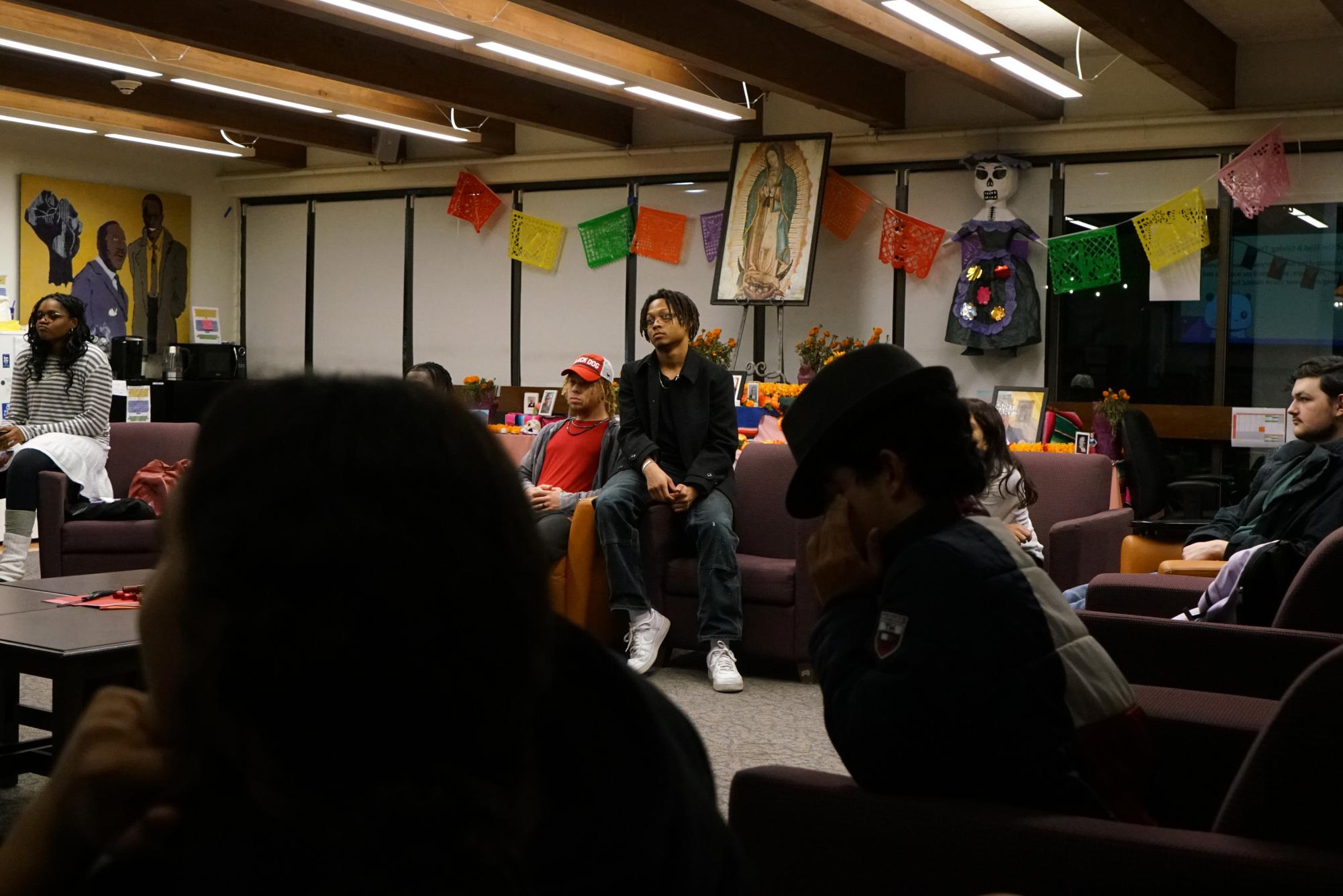 Jessiah Jones currently serves as the vice president for the Black Student Union (BSU) at Saint Mary’s College of California. He’s a leader in the club, often inviting others into conversation. (Vanden Harris / Xpress Magazine)